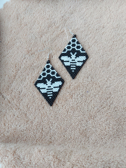 Beaded Luxury Brick Stitch Earrings " Black Bee "